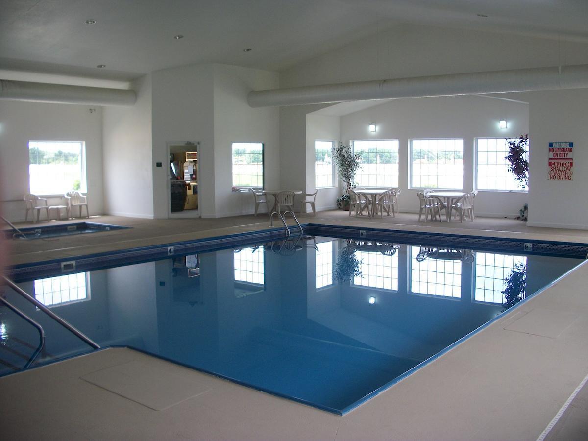 Oak Hill Inn & Suites Canton 외부 사진