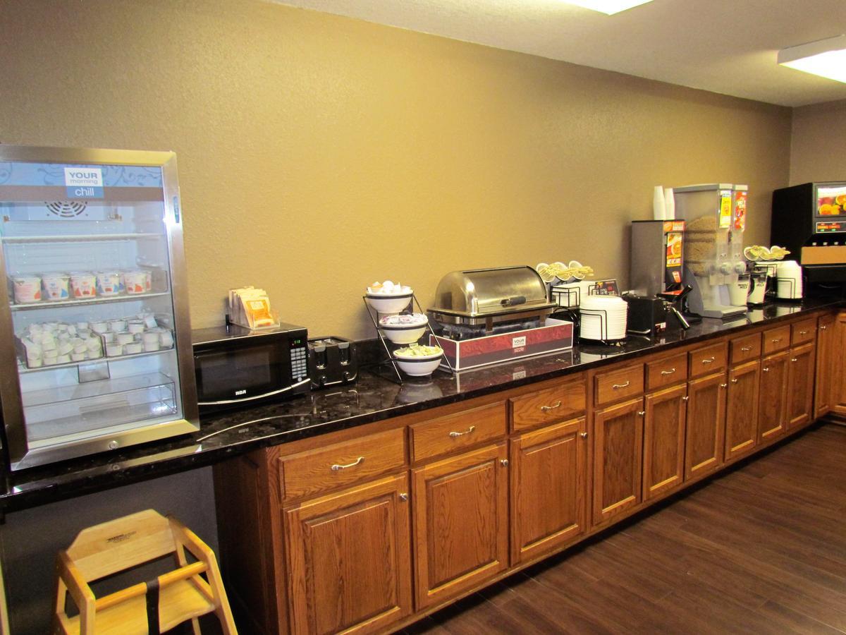 Oak Hill Inn & Suites Canton 외부 사진