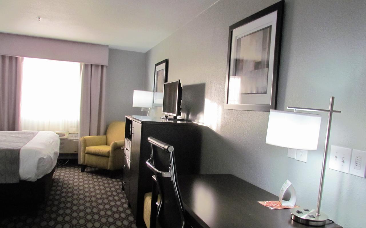 Oak Hill Inn & Suites Canton 외부 사진