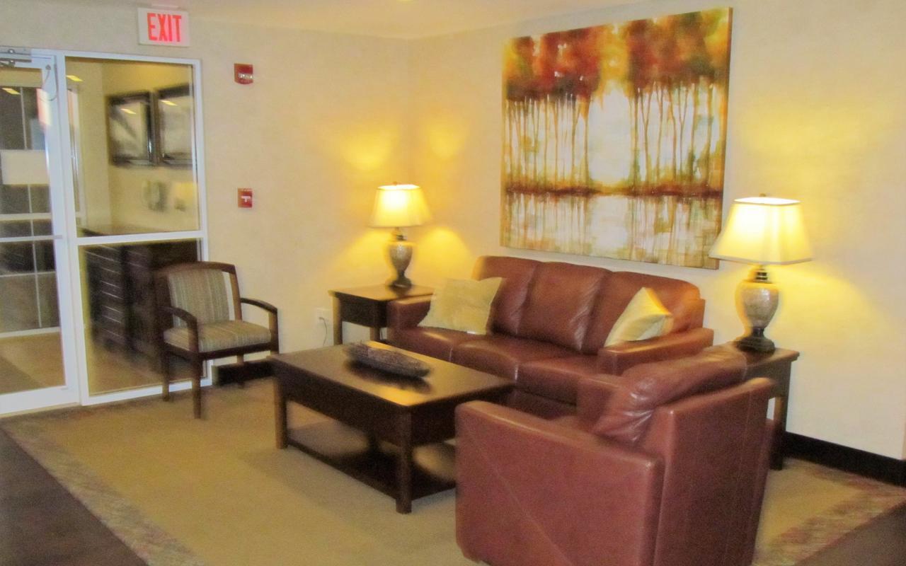 Oak Hill Inn & Suites Canton 외부 사진