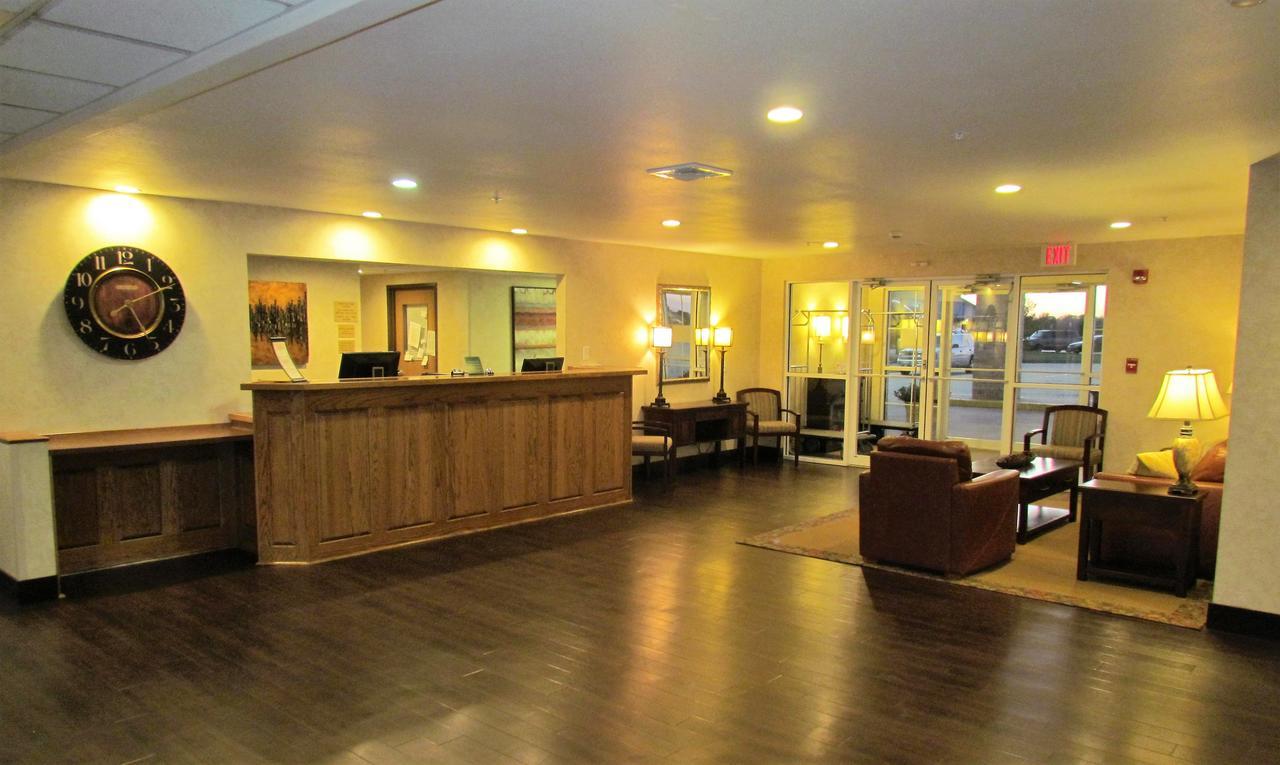 Oak Hill Inn & Suites Canton 외부 사진