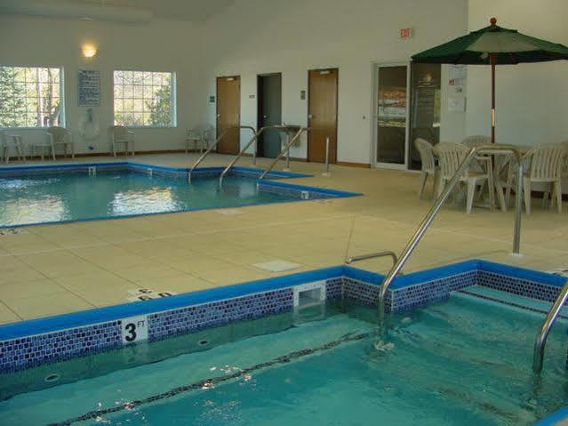 Oak Hill Inn & Suites Canton 외부 사진